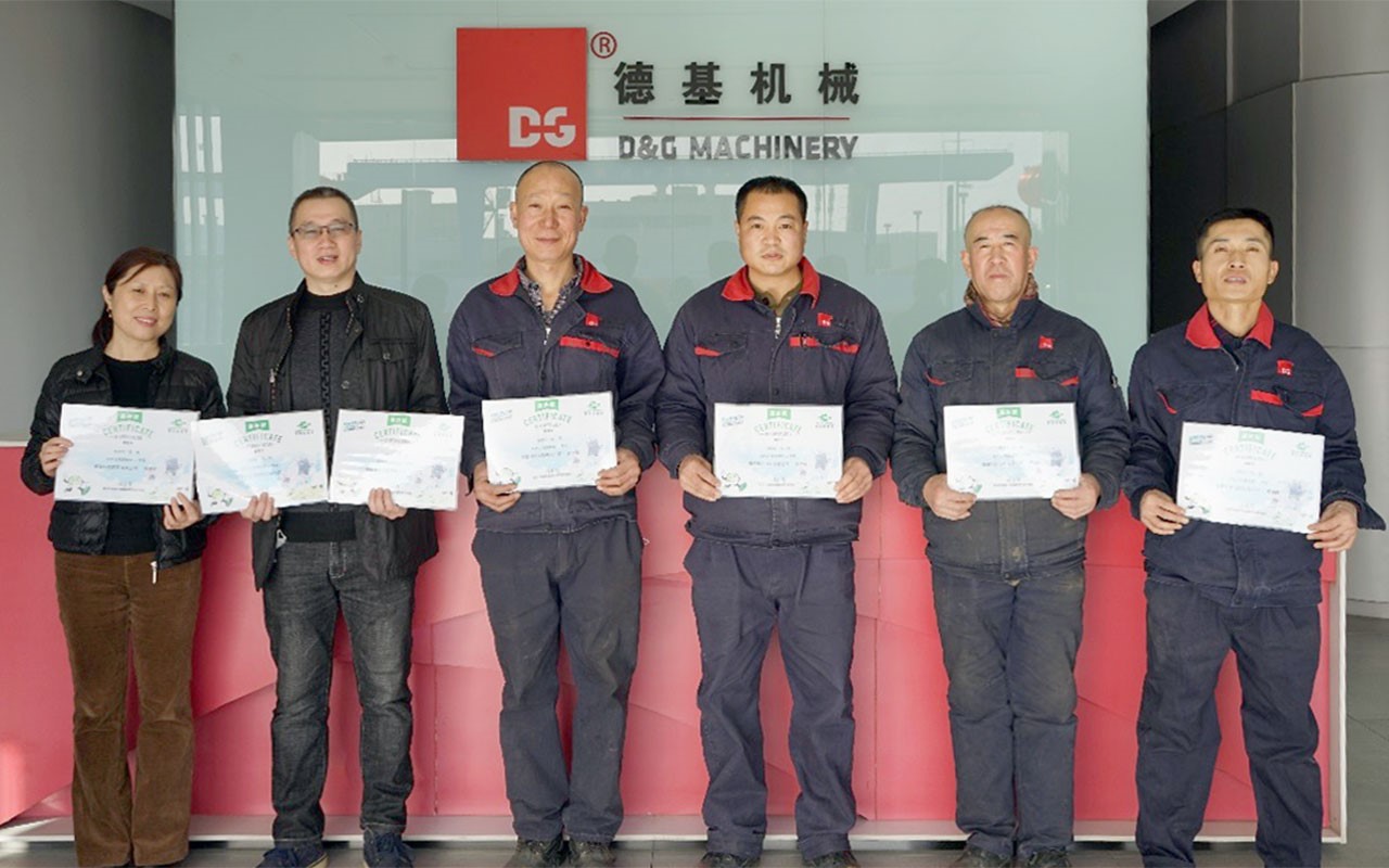 Photo de groupe de l’équipe de course de D&G